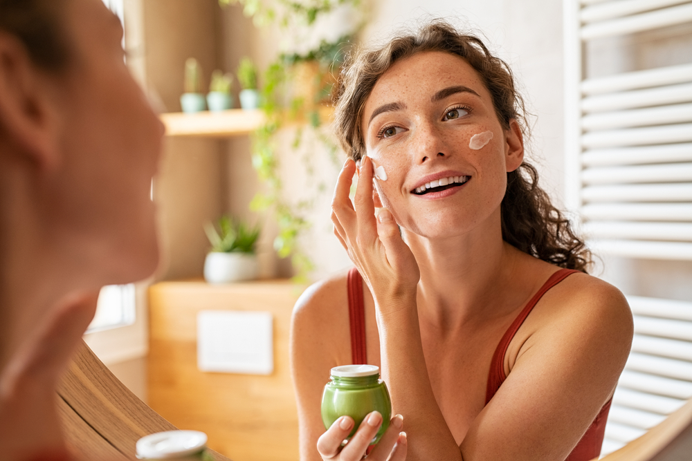 woman doing skincare