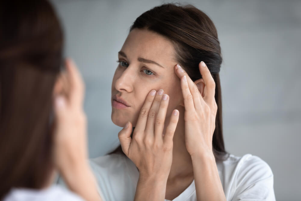 6 Ways Stress Affects Our Skin (and What to Do About it)